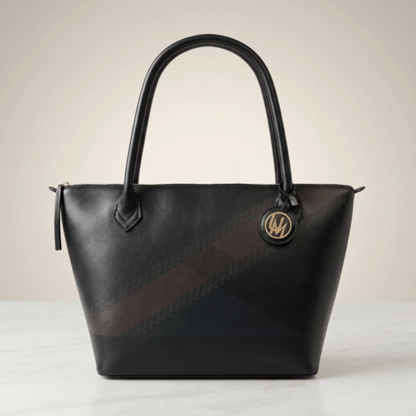 Luxury leather tote bag in black Night Arc design from the Ucammi Forma collection